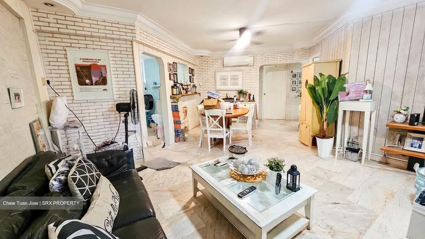 Blk 708 Hougang Avenue 2 (Hougang), HDB 4 Rooms #534881281